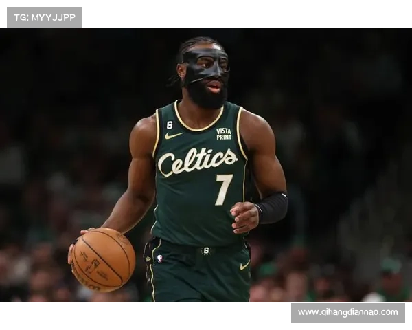 NBA丨马祖拉:杰伦-布朗膝盖的问题,看起来越来越好! NBA丨马祖拉:杰伦-布朗膝盖的问题,看起来越来越好!